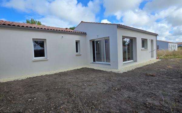 Maison à vendre    4 pièces •  Arvert