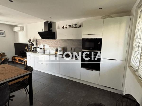 Location Maison 4 pièces 75.9 m² - 1 RUE DE BRETAGNE Narbonne 11100