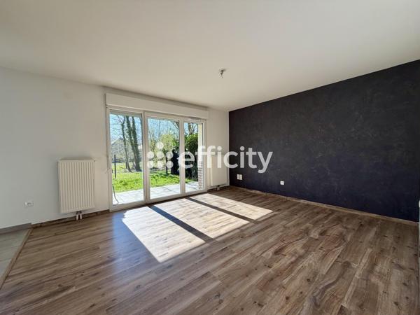 Appartement
         3 pièces
        - 57 m² 145 000 € *