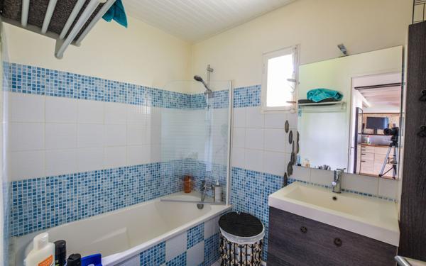 Maison à vendre    3 pièces • 72,67 m2 Rochefort-du-Gard