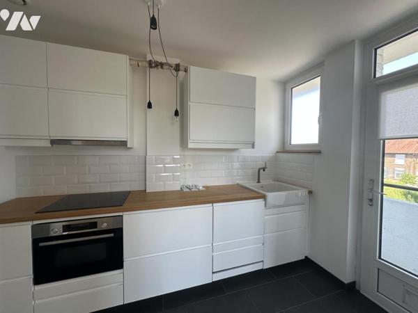 LILLE - Quartier Lomme - Appartement T3 de 86 m² avec balcon et parking 