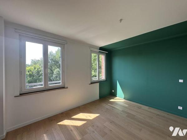 LILLE - Quartier Lomme - Appartement T3 de 86 m² avec balcon et parking 