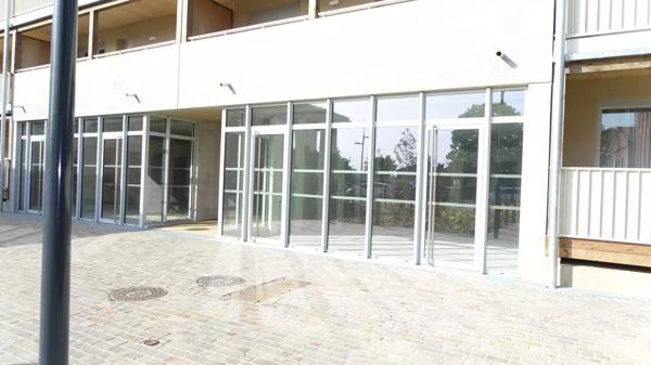Ramonville : À louer, local neuf livré brut, idéal pour activité professionnelle ou commerciale (bail commercial ou bail professionnel selon votre projet).