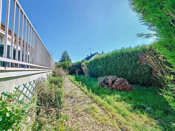 à 5mn de la gare Direct Paris, proche commodités