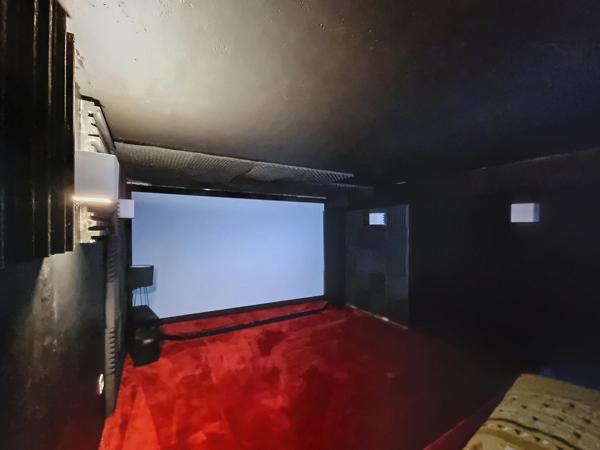 à 5mn de la gare Direct Paris, proche commodités