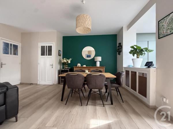 Maison à vendre  5 pièces - 105,50 m 2   WASQUEHAL  - 59