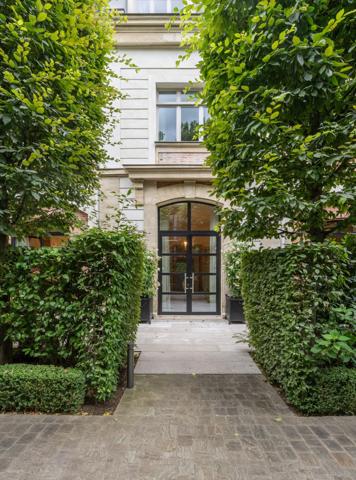 Vente Maison de luxe Paris 7 12 Pièces 487 m²
