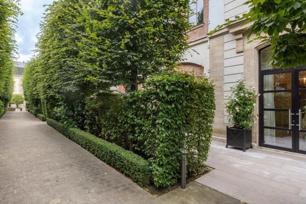 Vente Maison de luxe Paris 7 12 Pièces 487 m²