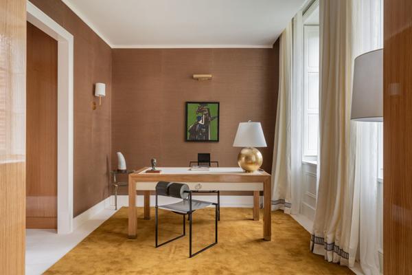 Vente Maison de luxe Paris 7 12 Pièces 487 m²