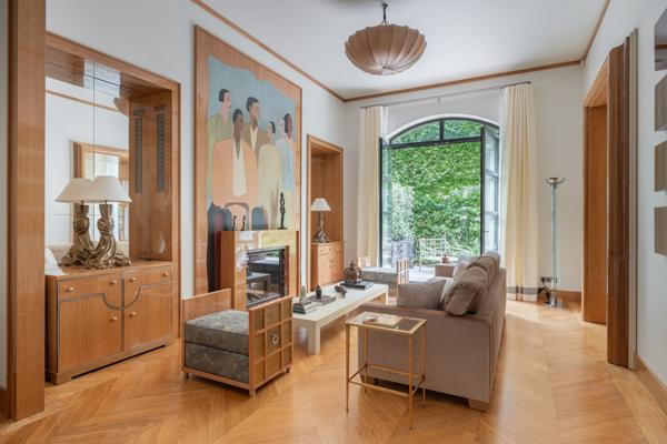 Vente Maison de luxe Paris 7 12 Pièces 487 m²