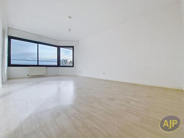 Vente appartement La Roche Sur Yon : 149 940 € - AJP Immobilier La Roche-sur-Yon