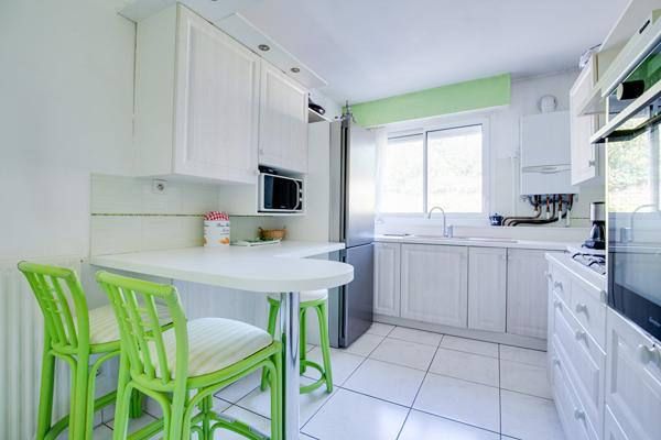 A VENDRE MAISON FAMILIALE NANTES JARDIN DES PLANTES AVEC GARAGE ET PATIO