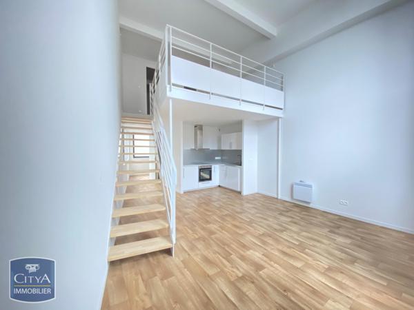 Appartement à louer 2 pièces 62.5m²