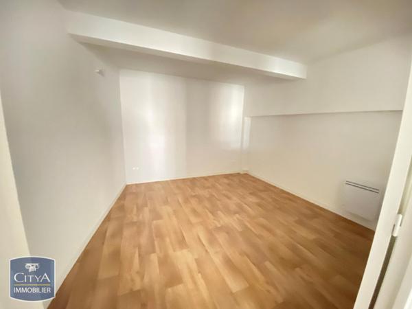 Appartement à louer 2 pièces 62.5m²