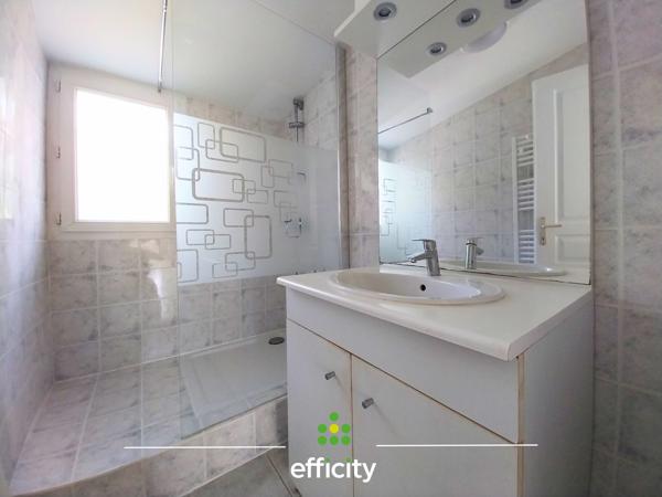 Maison 3 pièces - 75 m²