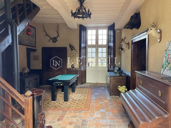 Élégant château de campagne des XVIIe et XVIIIe siècles au cœur de la Haute-Bretagne