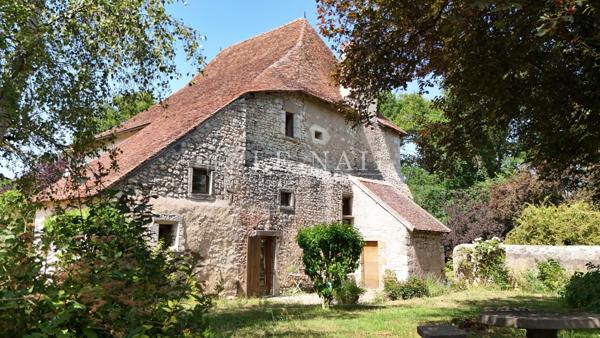 Manoir du XVe siècle en Bourbonnais
