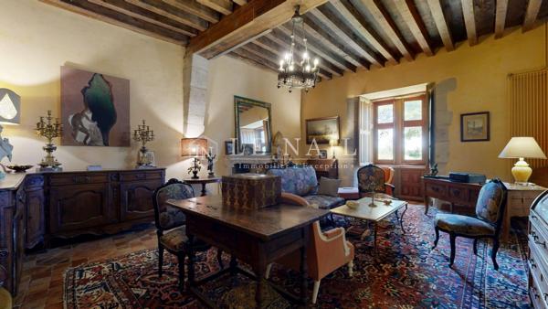 Manoir du XVe siècle en Bourbonnais
