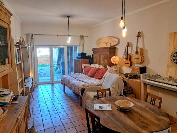 Maison de village avec local commercial 6 pièces SAINT MICHEL L'OBSERVATOIRE (04)