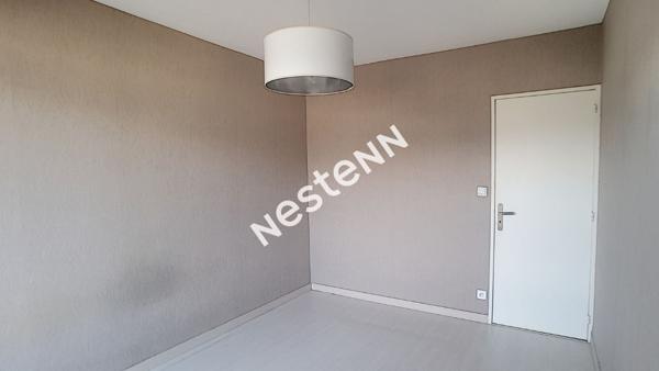 A VENDRE -Appartement Loué à Echirolles Agréable 4P+C sur large balcon , 3 chambres