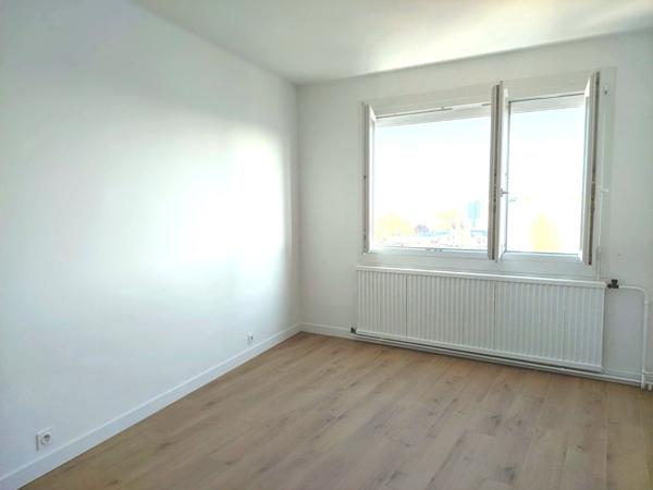 Appartement Troyes 5 pièce(s) 101 m2