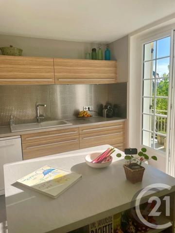 Maison à vendre  10 pièces - 167,56 m 2   MIRECOURT  - 88