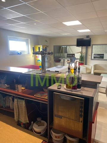 Location / Local Commercial