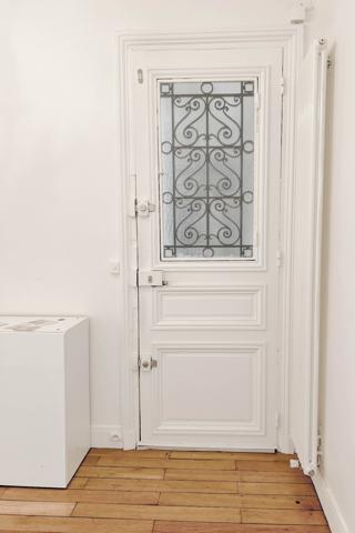 Appartement calme et lumineux dans immeuble Haussmannien bien entretenu, quartier commerçant de Mouton Duvernet