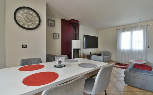 Maison à vendre    4 pièces • 126 m2 Romans-sur-Isère