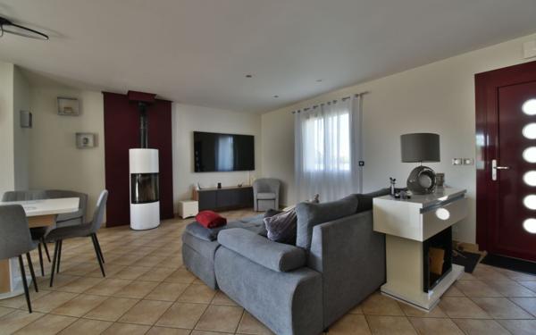 Maison à vendre    4 pièces • 126 m2 Romans-sur-Isère