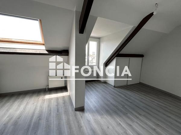 Location Studio 25.7 m² - 8/10 RUE FRANCOIS CABROL Rodez 12000