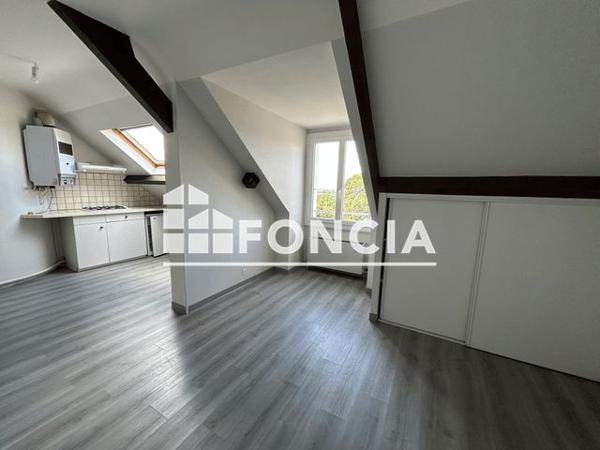 Location Studio 25.7 m² - 8/10 RUE FRANCOIS CABROL Rodez 12000