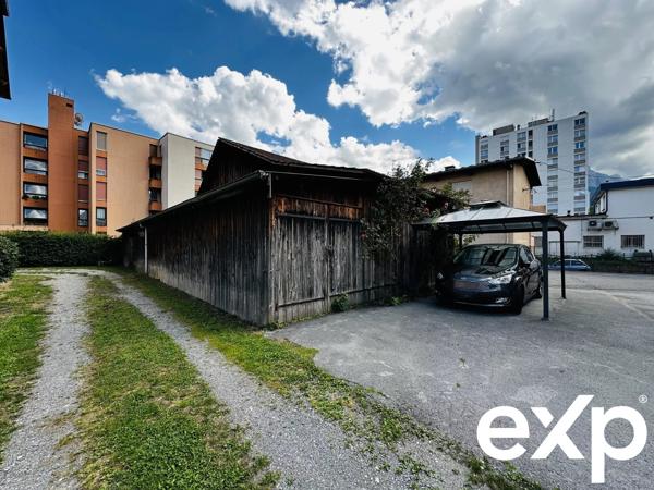 Grange à fort potentiel à CLUSES (quartier de la Sardagne)