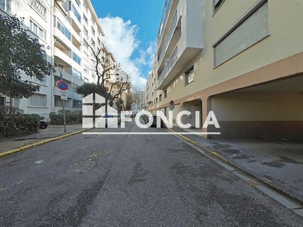 Location Parking - 20 AVE GENERAL NOGUES Toulon 83000