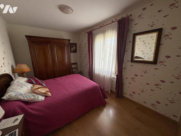 NIORT QUARTIER STE PEZENNE, pavillon de plain-pied de 139 m² 