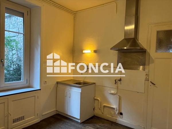 Location Appartement 3 pièces 63.6 m² - 10 RUE DU DOCTEUR ROUX Rennes 35000