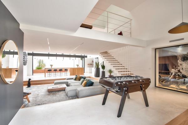 Vente Maison de luxe Aix-en-Provence 6 Pièces 270 m²