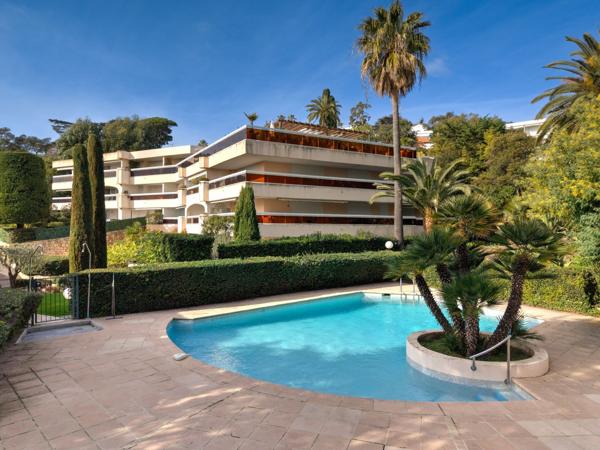 Vente Appartement de luxe Cannes 5 Pièces 135.55 m²