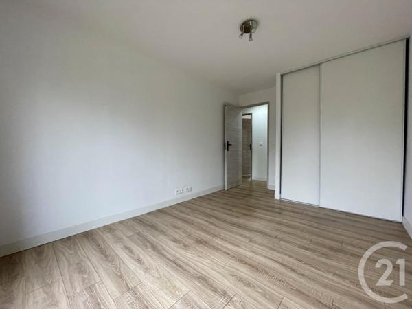 Appartement F4 à vendre  5 pièces - 102,94 m2 VILLEPARISIS - 77