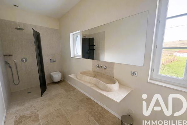Maison à vendre 10 pièces 351 m² Saint-Gervais-sur-Couches