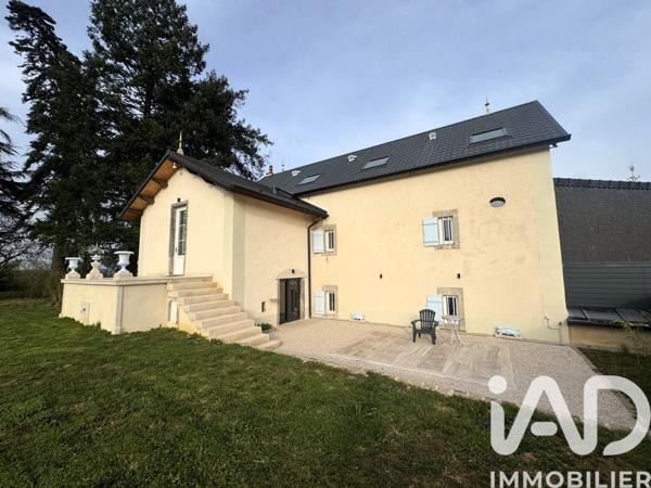 Maison à vendre 10 pièces 351 m² Saint-Gervais-sur-Couches