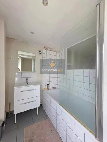 Vente                                                      Appartement
                        
                     4 pièces                      76 m2                     à Sarcelles