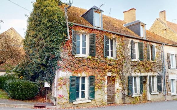 Maison à vendre    4 pièces • 144 m2 Sury-en-Vaux