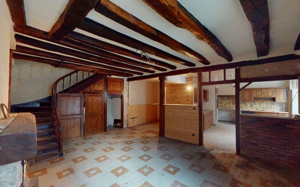 Maison à vendre    4 pièces • 144 m2 Sury-en-Vaux