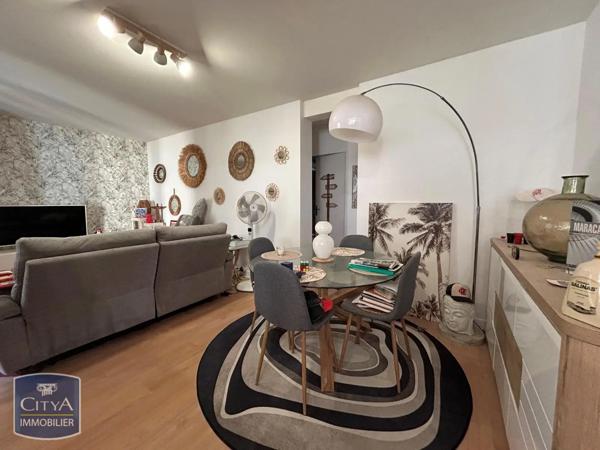 Appartement à louer 3 pièces 69m²