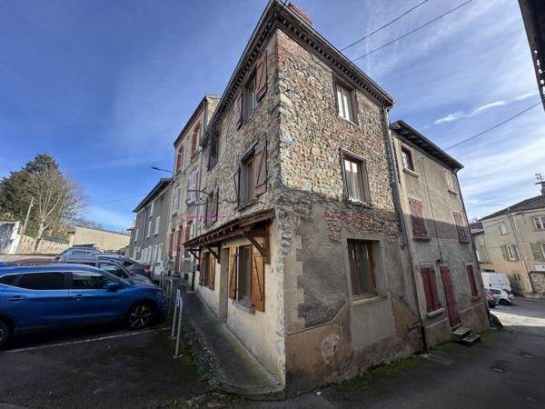 Maison de village avec cave