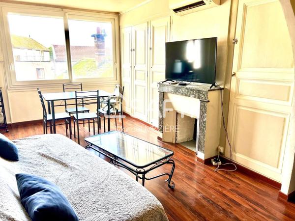 T3 coeur de ville, cour privative.