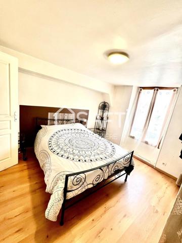 T3 coeur de ville, cour privative.