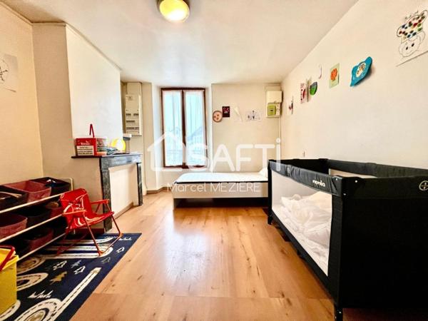 T3 coeur de ville, cour privative.