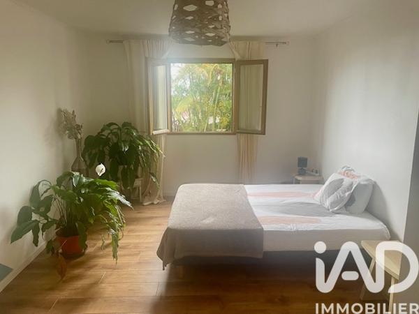 Maison à vendre 7 pièces 170 m² Sainte-Suzanne